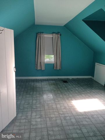 303 WYNNEWOOD RD, Trenton, NJ 08628