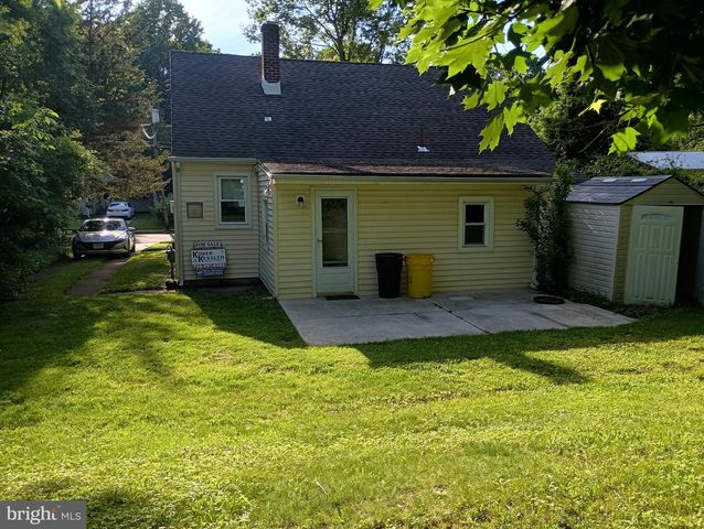 303 WYNNEWOOD RD, Trenton, NJ 08628