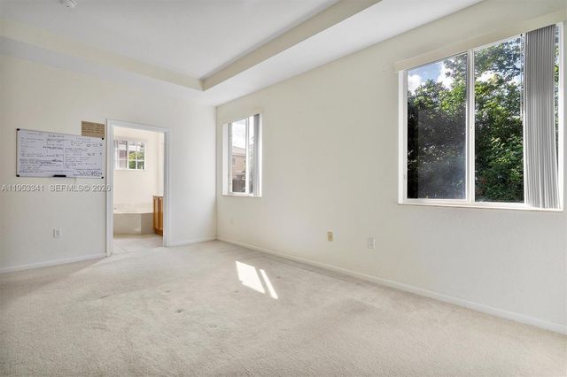 20606 NW 11th Ct, Miami Gardens, FL 33169