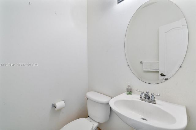 20606 NW 11th Ct, Miami Gardens, FL 33169