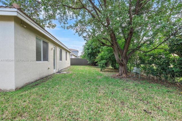 20606 NW 11th Ct, Miami Gardens, FL 33169