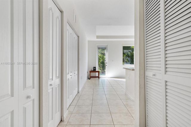 20606 NW 11th Ct, Miami Gardens, FL 33169