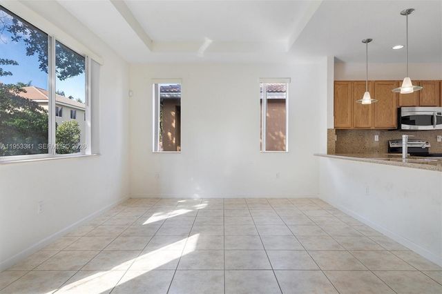 20606 NW 11th Ct, Miami Gardens, FL 33169