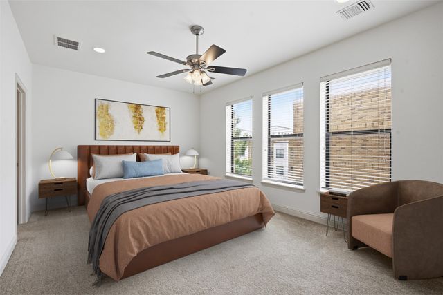 636 E Bluff Street, Fort Worth, TX 76102