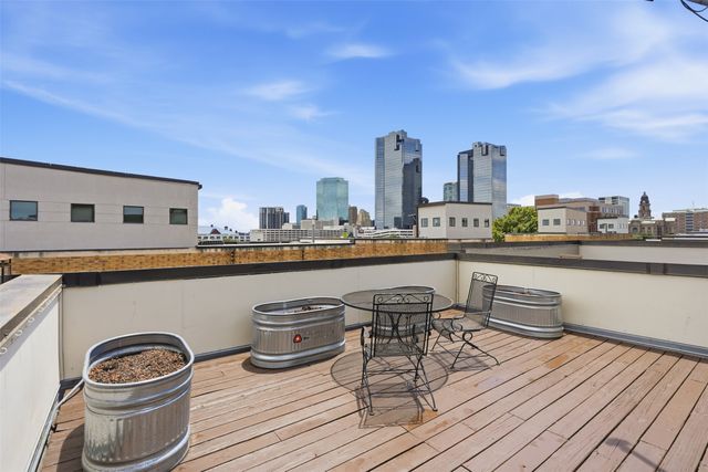 636 E Bluff Street, Fort Worth, TX 76102