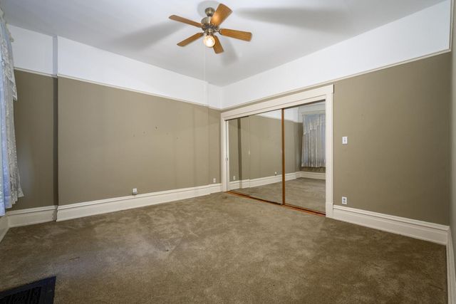 548 W Oakdale Avenue, Chicago, IL 60657