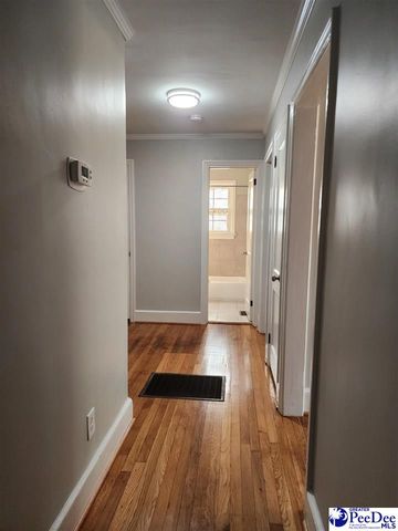 902 Cheraw, Florence, SC 29501