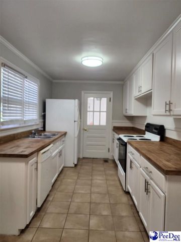 902 Cheraw, Florence, SC 29501