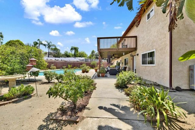 1402 Big Red Road, Alpine, CA 91901