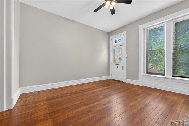 2416 S 13th Street, St Louis, MO 63104