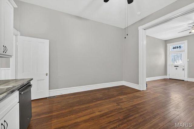 2416 S 13th Street, St Louis, MO 63104