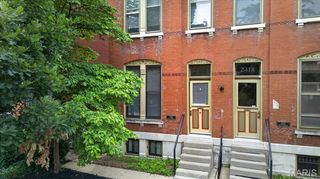 2416 S 13th Street, St Louis, MO 63104