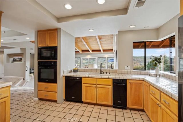 14836 Eagle Ridge Drive, Forest Ranch, CA 95942