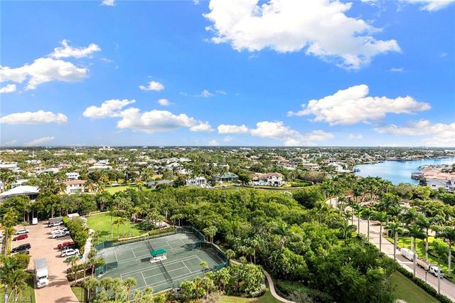 40 Seagate DR # 1204A, Naples, FL 34103