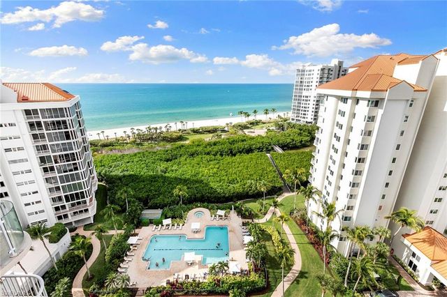 40 Seagate DR # 1204A, Naples, FL 34103