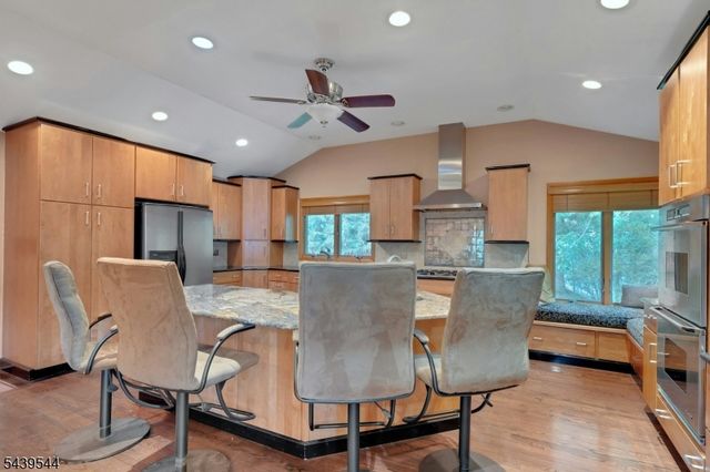 8 Marlo Road, Livingston Twp., NJ 07039