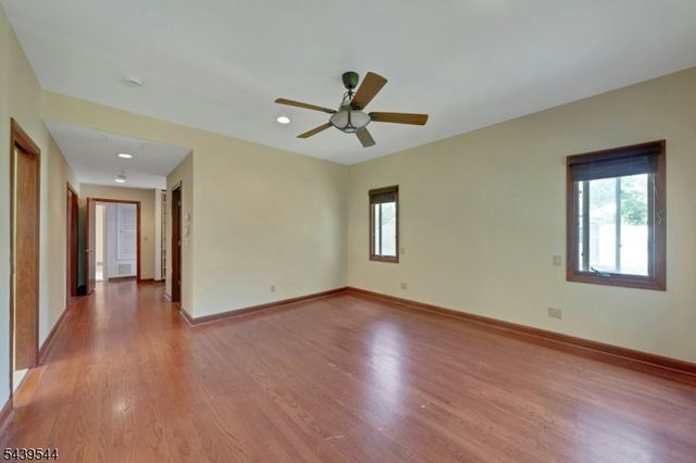 8 Marlo Road, Livingston Twp., NJ 07039