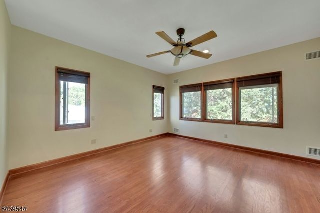 8 Marlo Road, Livingston Twp., NJ 07039