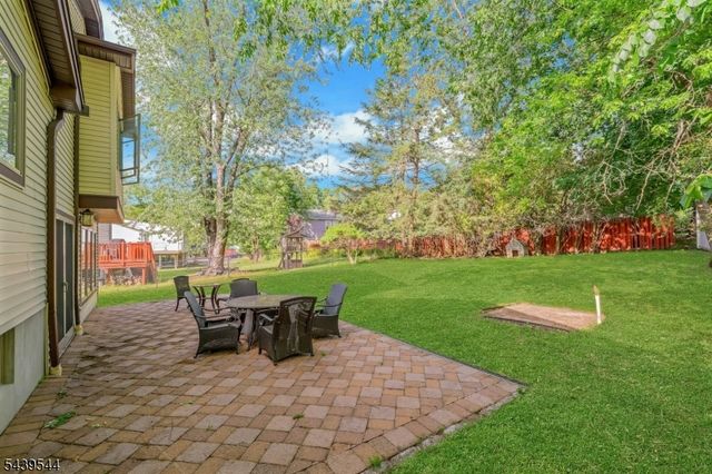 8 Marlo Road, Livingston Twp., NJ 07039