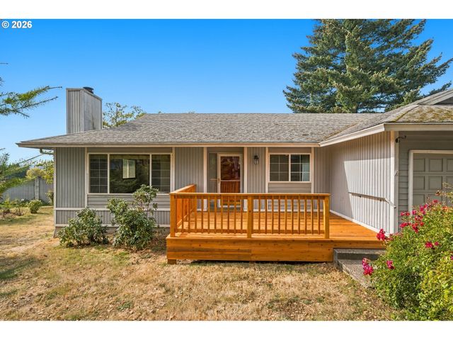 9070 Se LYNN Ln, Happy Valley, OR 97086