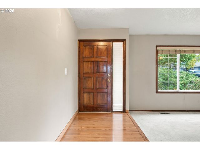 9070 Se LYNN Ln, Happy Valley, OR 97086