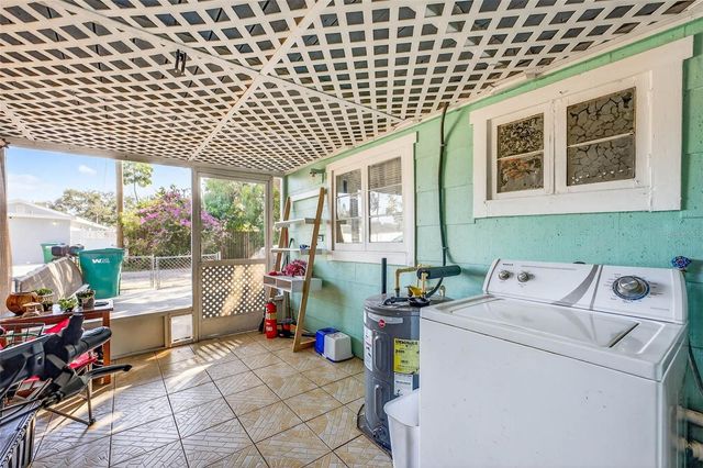 4496 STAR STREET N, St Petersburg, FL 33709