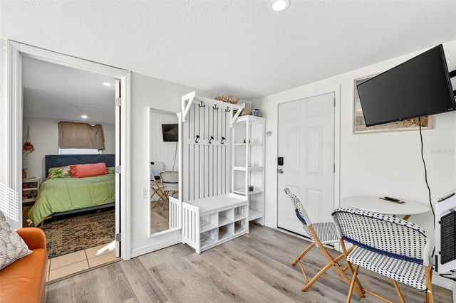 4496 STAR STREET N, St Petersburg, FL 33709