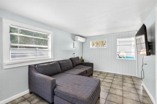 4496 STAR STREET N, St Petersburg, FL 33709