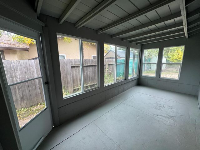 1318 Susan Cir, Roseville, CA 95661