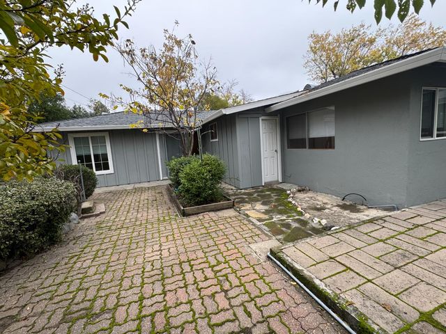 1318 Susan Cir, Roseville, CA 95661