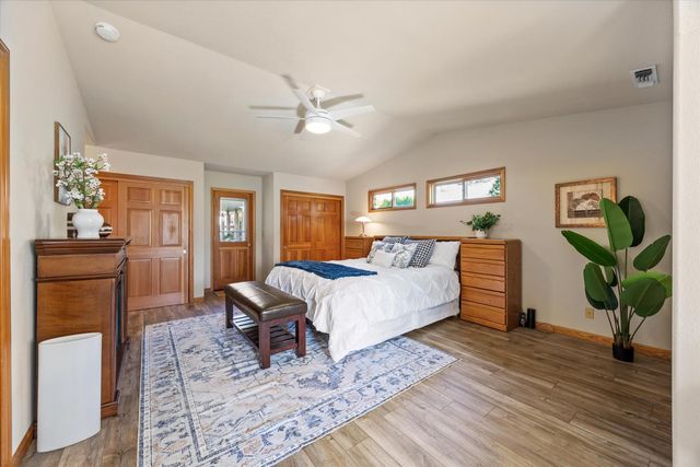 12423 Lowhills Rd, Nevada City, CA 95959