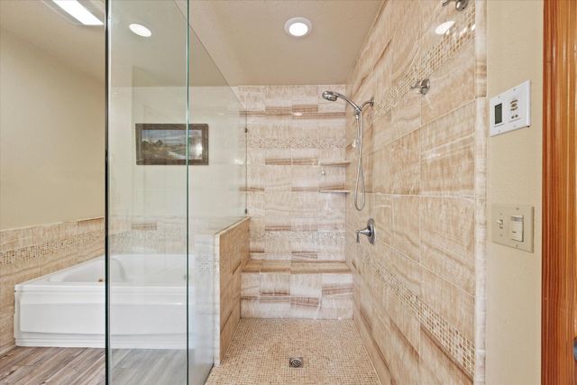 12423 Lowhills Rd, Nevada City, CA 95959