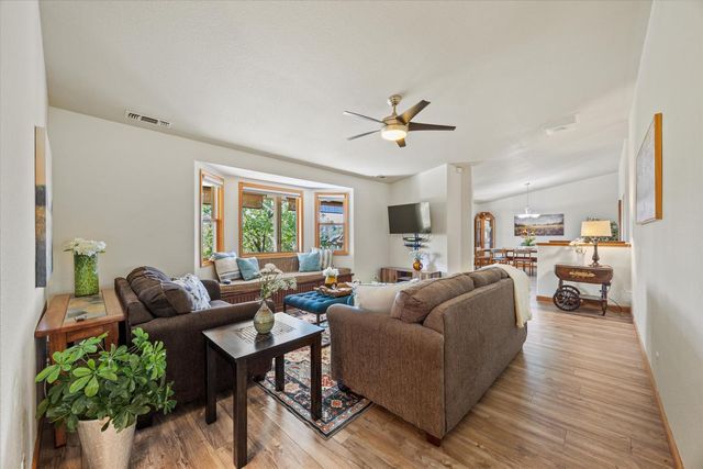 12423 Lowhills Rd, Nevada City, CA 95959