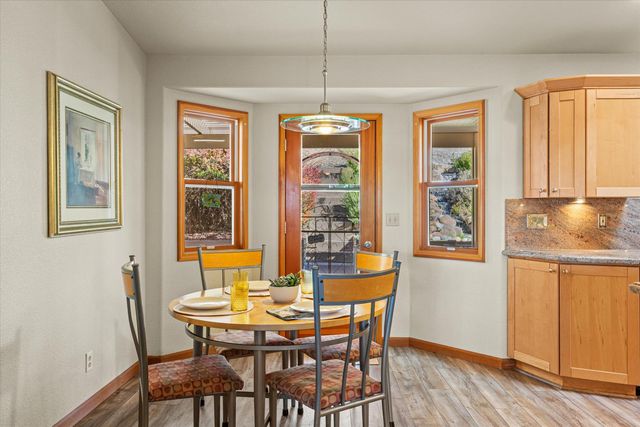 12423 Lowhills Rd, Nevada City, CA 95959