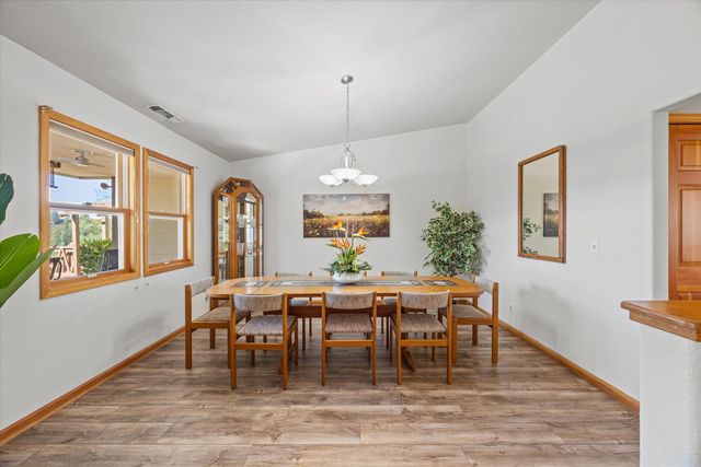 12423 Lowhills Rd, Nevada City, CA 95959