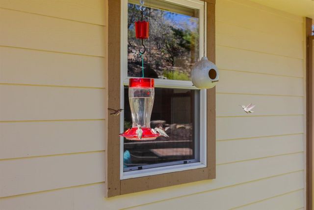 12423 Lowhills Rd, Nevada City, CA 95959