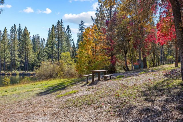 12423 Lowhills Rd, Nevada City, CA 95959