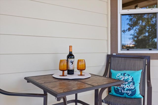 12423 Lowhills Rd, Nevada City, CA 95959