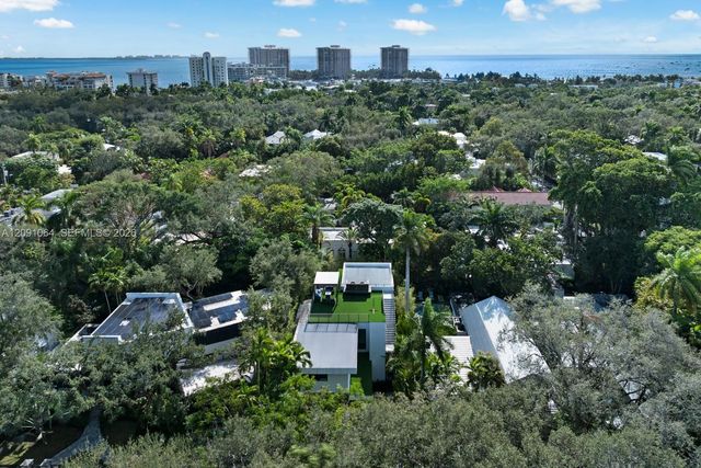 1780 Chucunantah Road, Miami, FL 33133