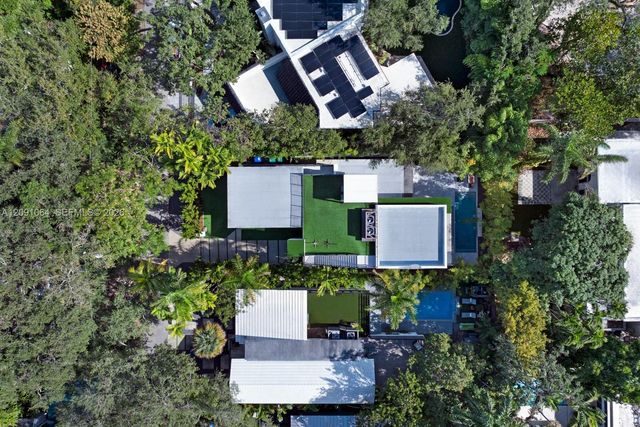 1780 Chucunantah Road, Miami, FL 33133