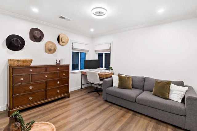 432 Oak Ridge Drive, Redwood City, CA 94062