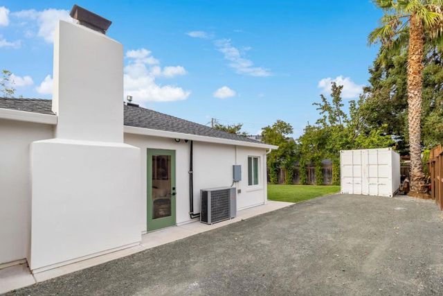 432 Oak Ridge Drive, Redwood City, CA 94062