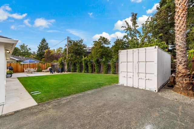 432 Oak Ridge Drive, Redwood City, CA 94062