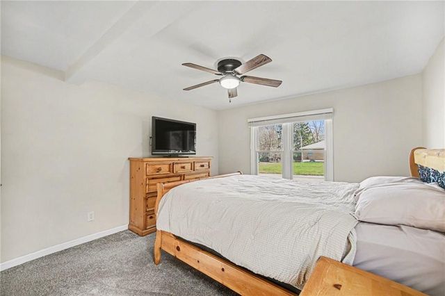 9712 E Westport Road, Independence, MO 64052