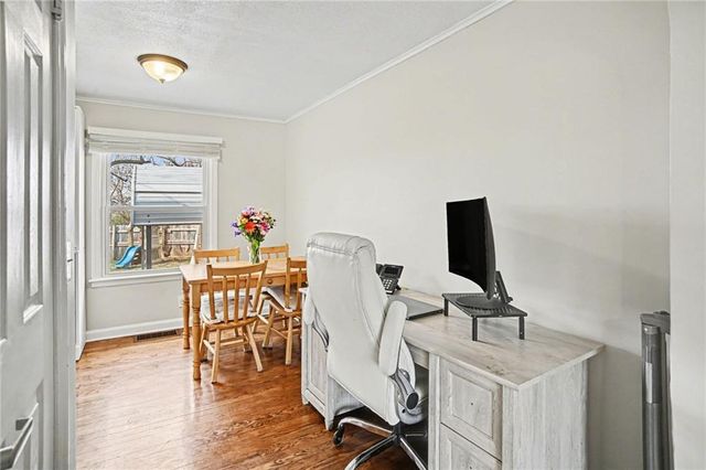 9712 E Westport Road, Independence, MO 64052