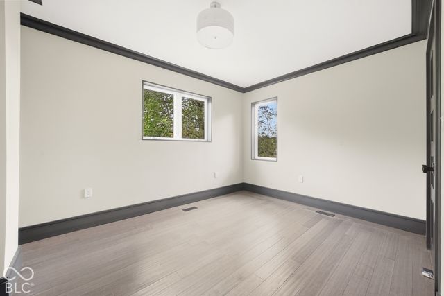 4238 N College Avenue, Indianapolis, IN 46205