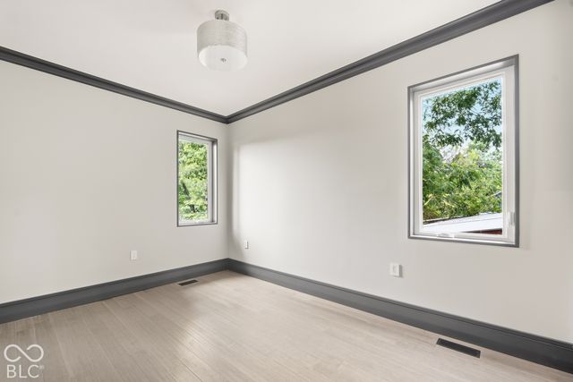 4238 N College Avenue, Indianapolis, IN 46205