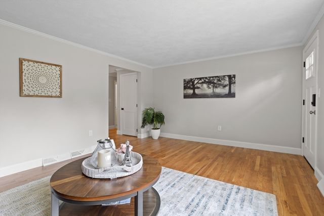 10 Simonne Ln, Pepperell, MA 01463
