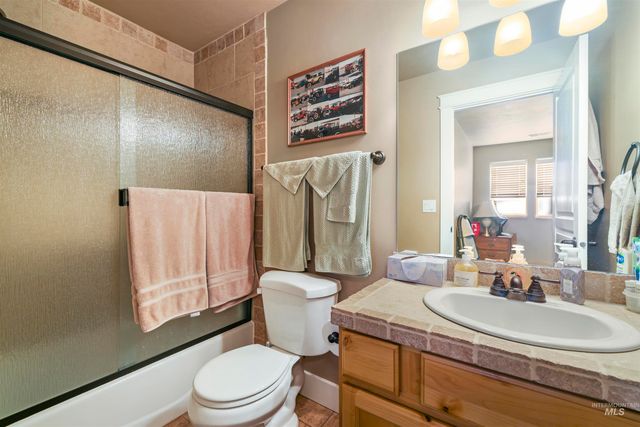 2306 Eastbrooke Rd, Twin Falls, ID 83301