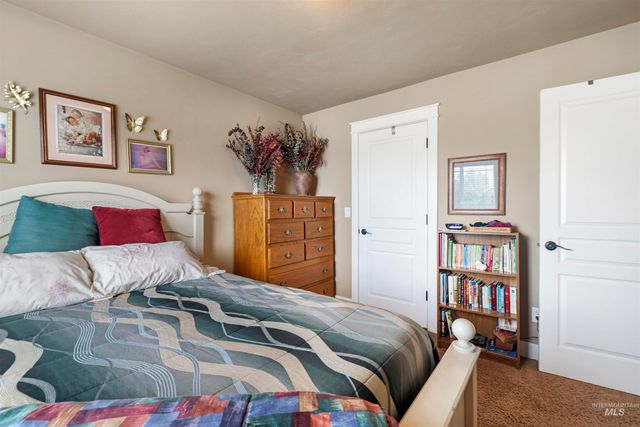2306 Eastbrooke Rd, Twin Falls, ID 83301